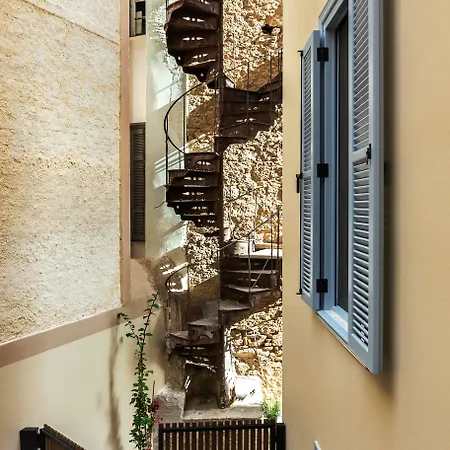 A77 Suites, Small Luxury Of The World 3* Athen