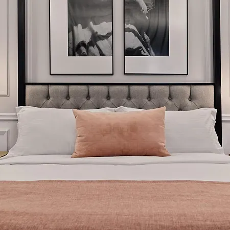 A77 Suites, Small Luxury Of The World Hotel